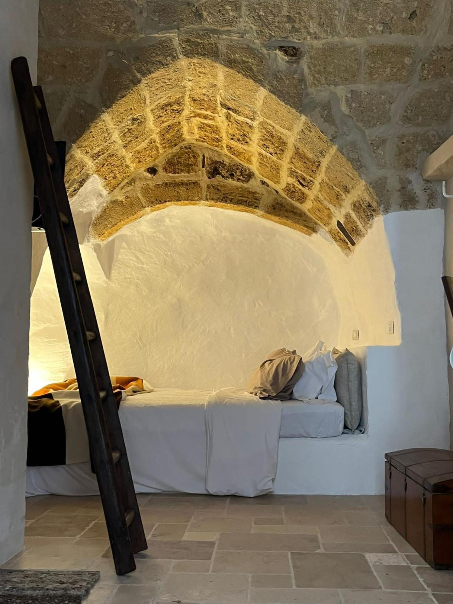 La Segreta Del Castello, Private Access Bed and Breakfast Gioia Del Colle Buitenkant foto