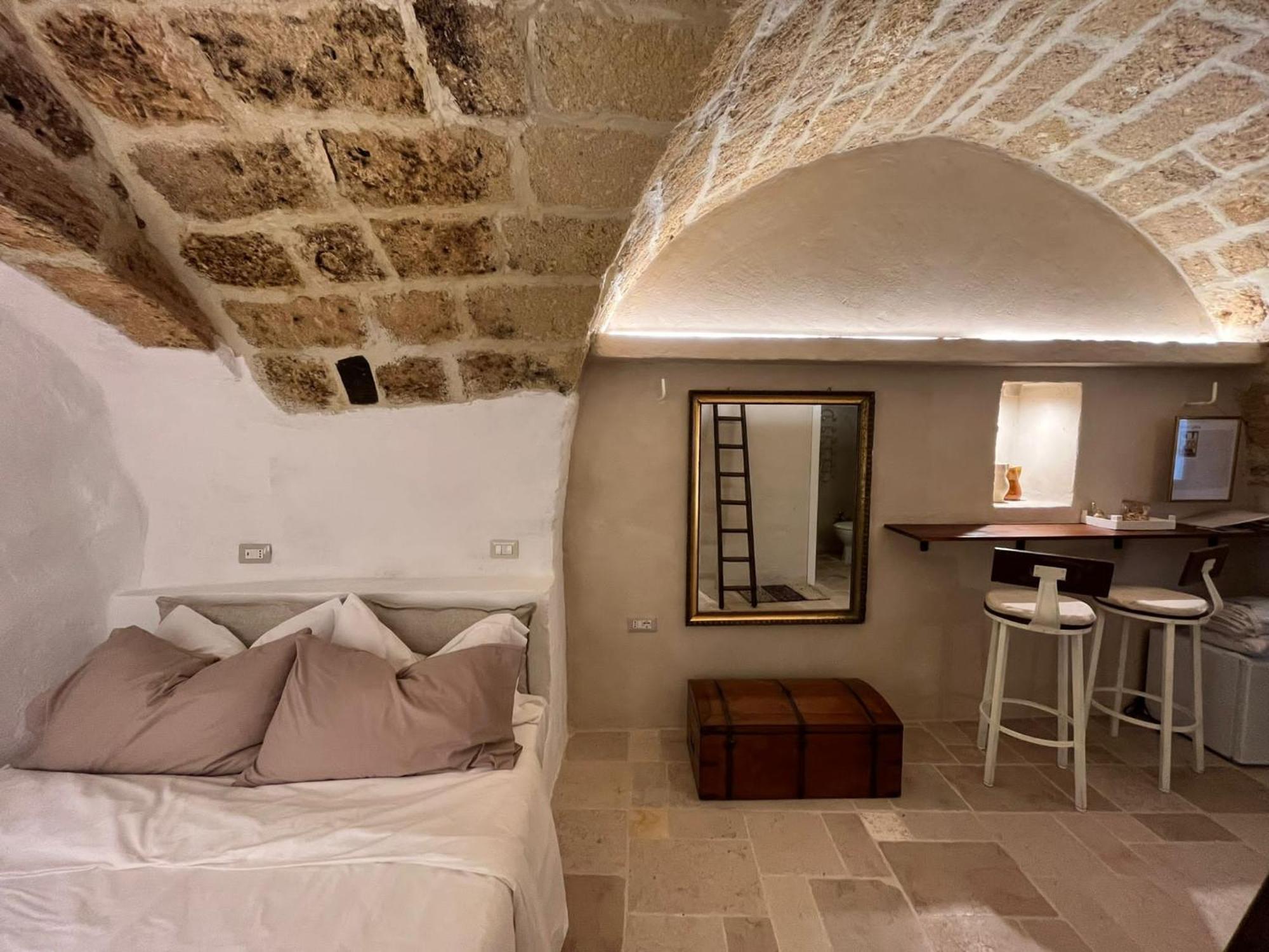 La Segreta Del Castello, Private Access Bed and Breakfast Gioia Del Colle Buitenkant foto