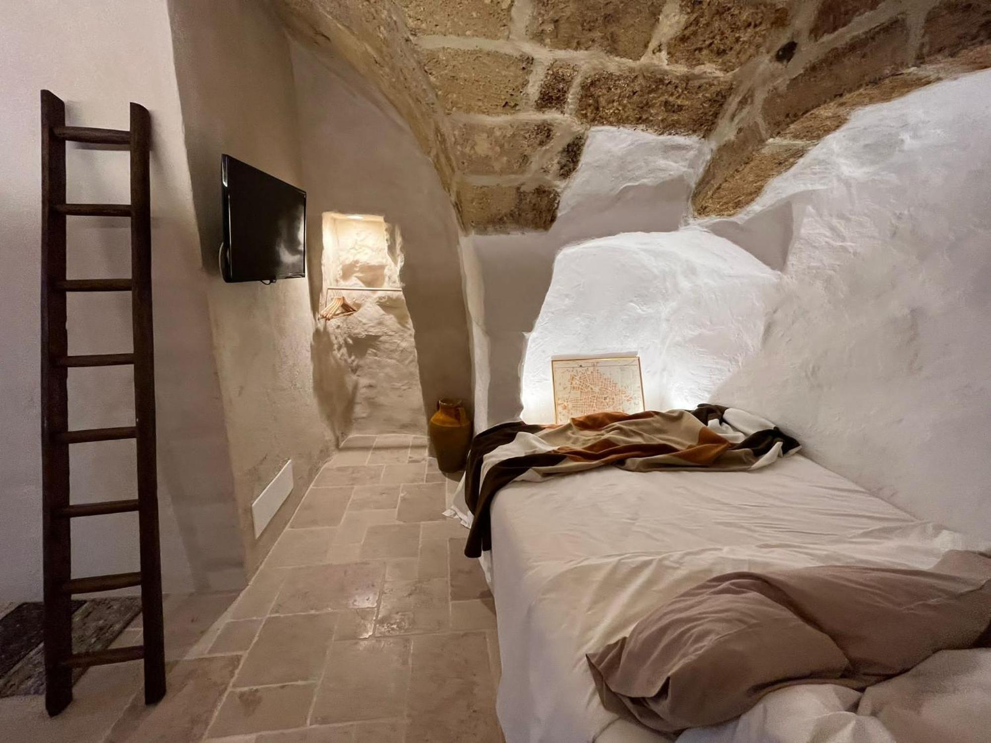 La Segreta Del Castello, Private Access Bed and Breakfast Gioia Del Colle Buitenkant foto